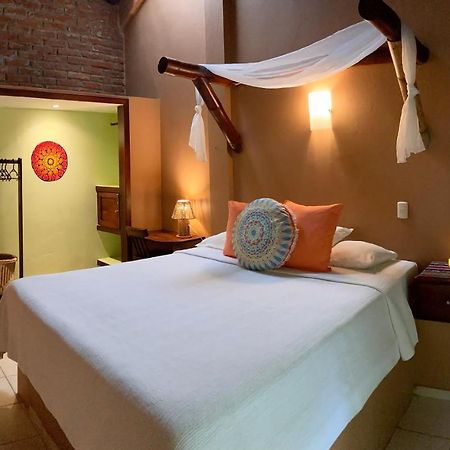 La Buena Vida Hotel アヤンペ エクステリア 写真